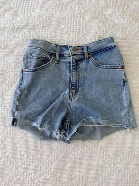 Levi Strauss Super Stretchy High-Rise Light Blue Denim Women’s Shorts